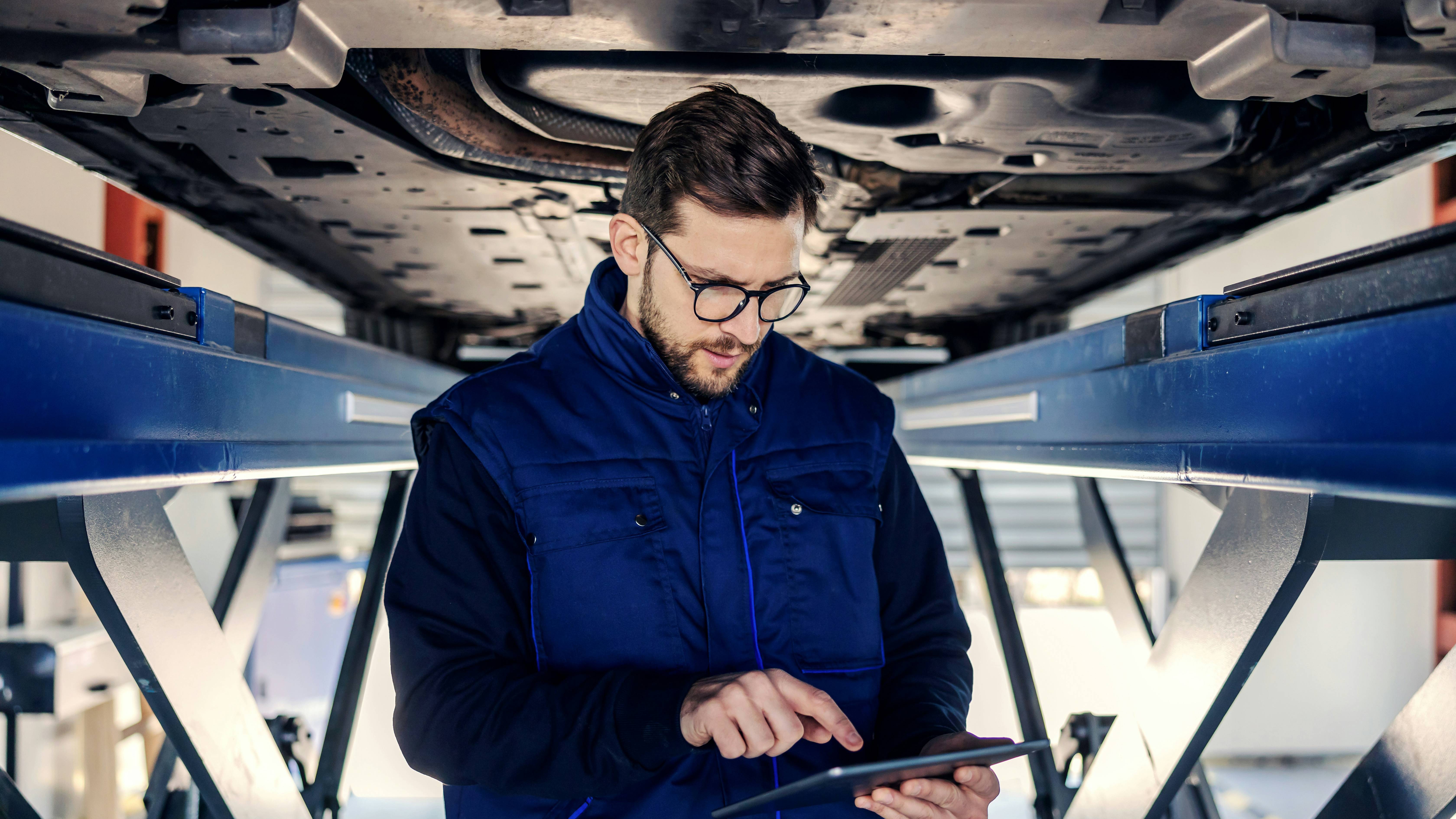 Garage Services Online RampUp: Independent garages can now reclaim control of their online bookings, utilising a newly developed website widget to bypass commission-based platforms